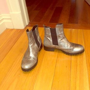 Booties in good condition.